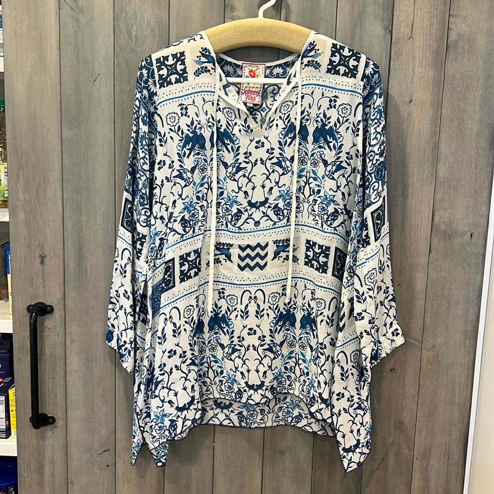 Johnny Was 100% Rayon Tunic